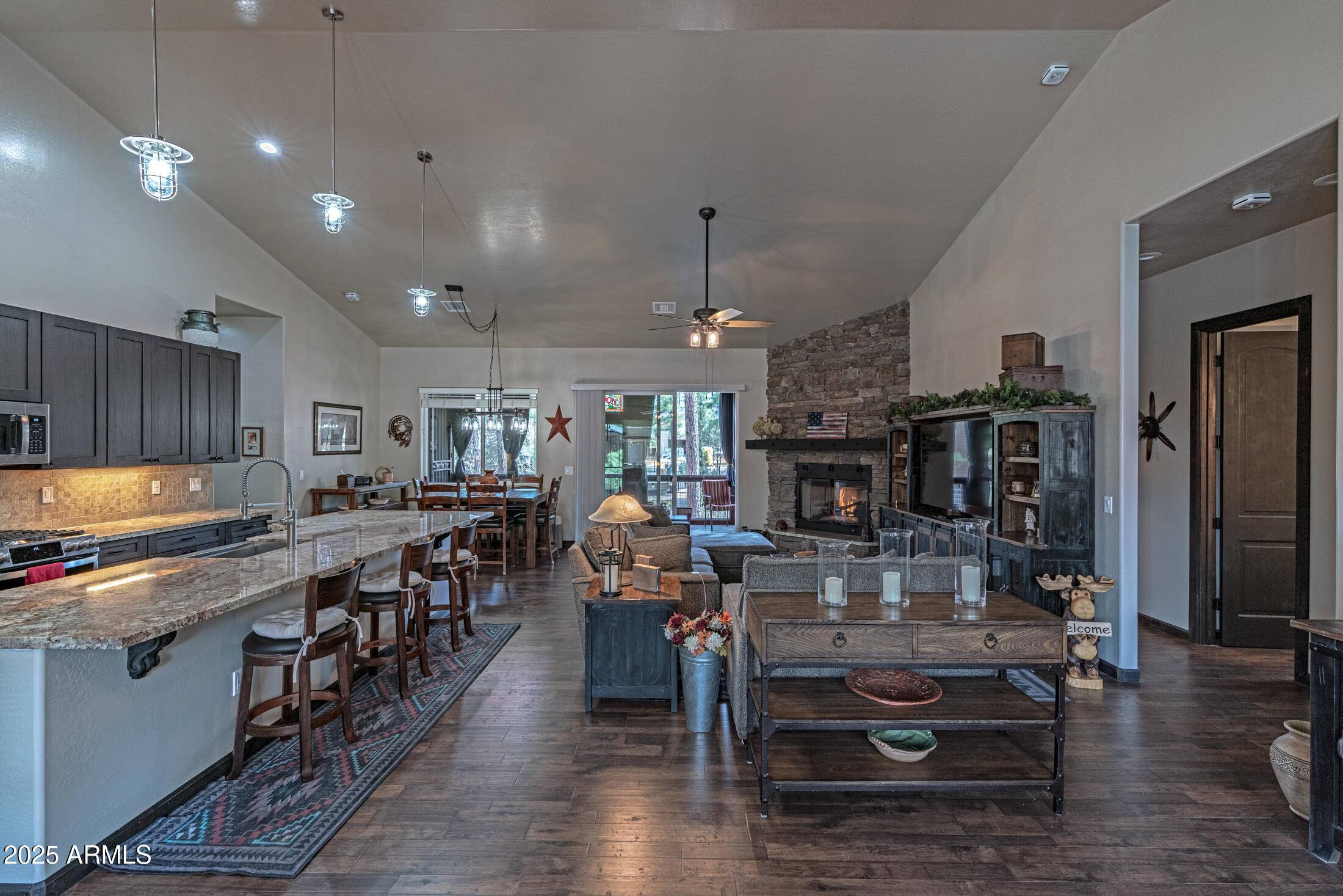 Show Low, AZ 85901,670 S Mountain Pines Avenue