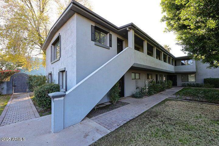 Phoenix, AZ 85014,4224 N 12th Street #108