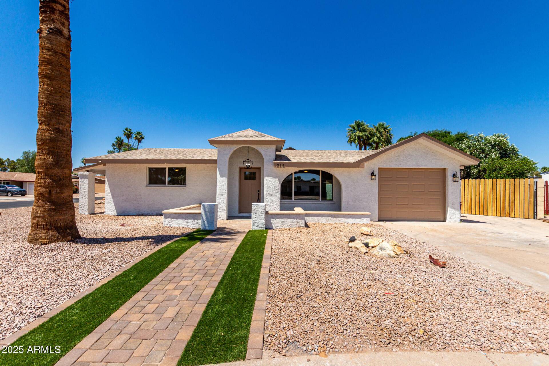 Mesa, AZ 85208,715 S SARANAC