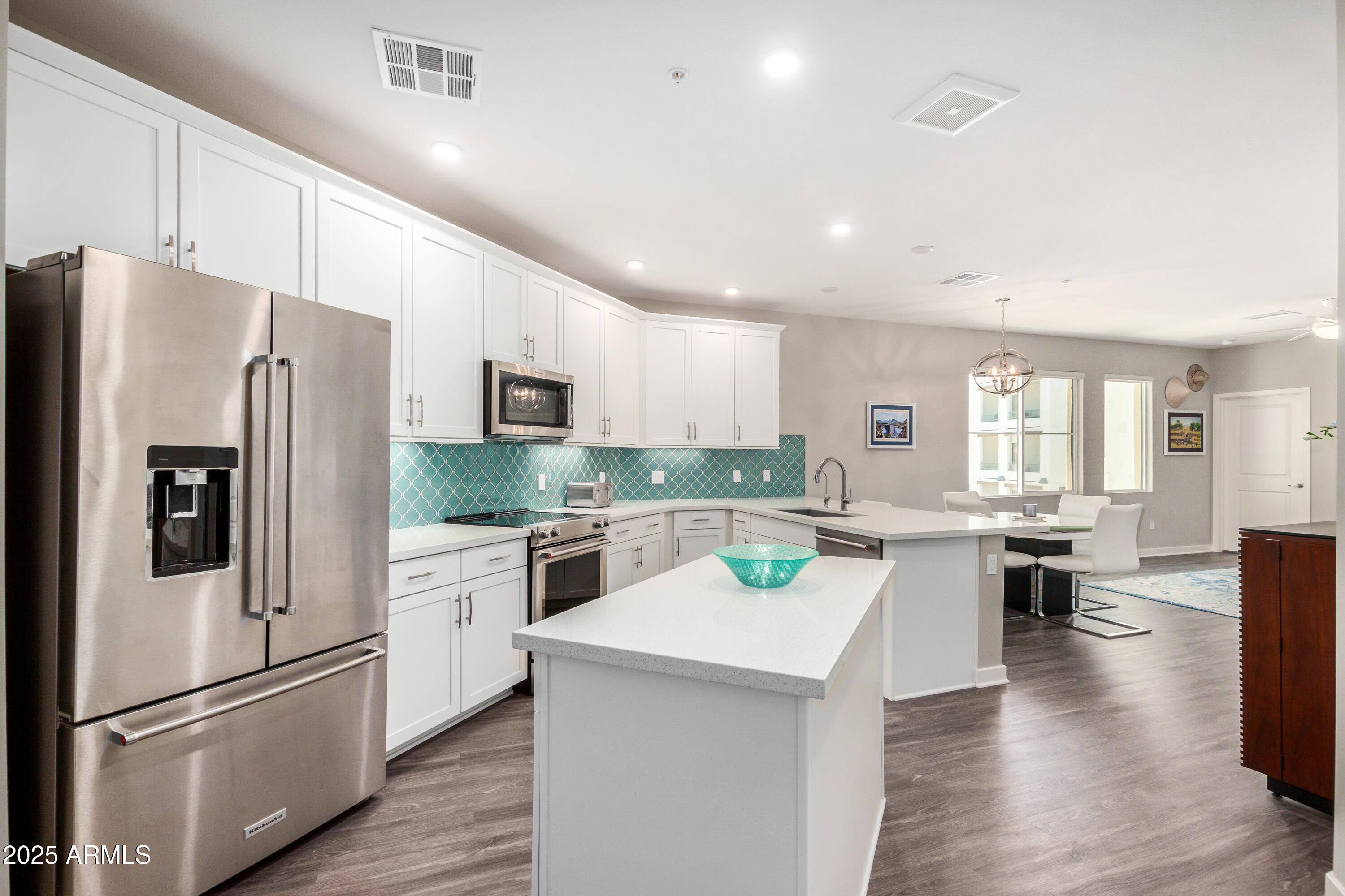 Chandler, AZ 85248,2511 W QUEEN CREEK Road #258