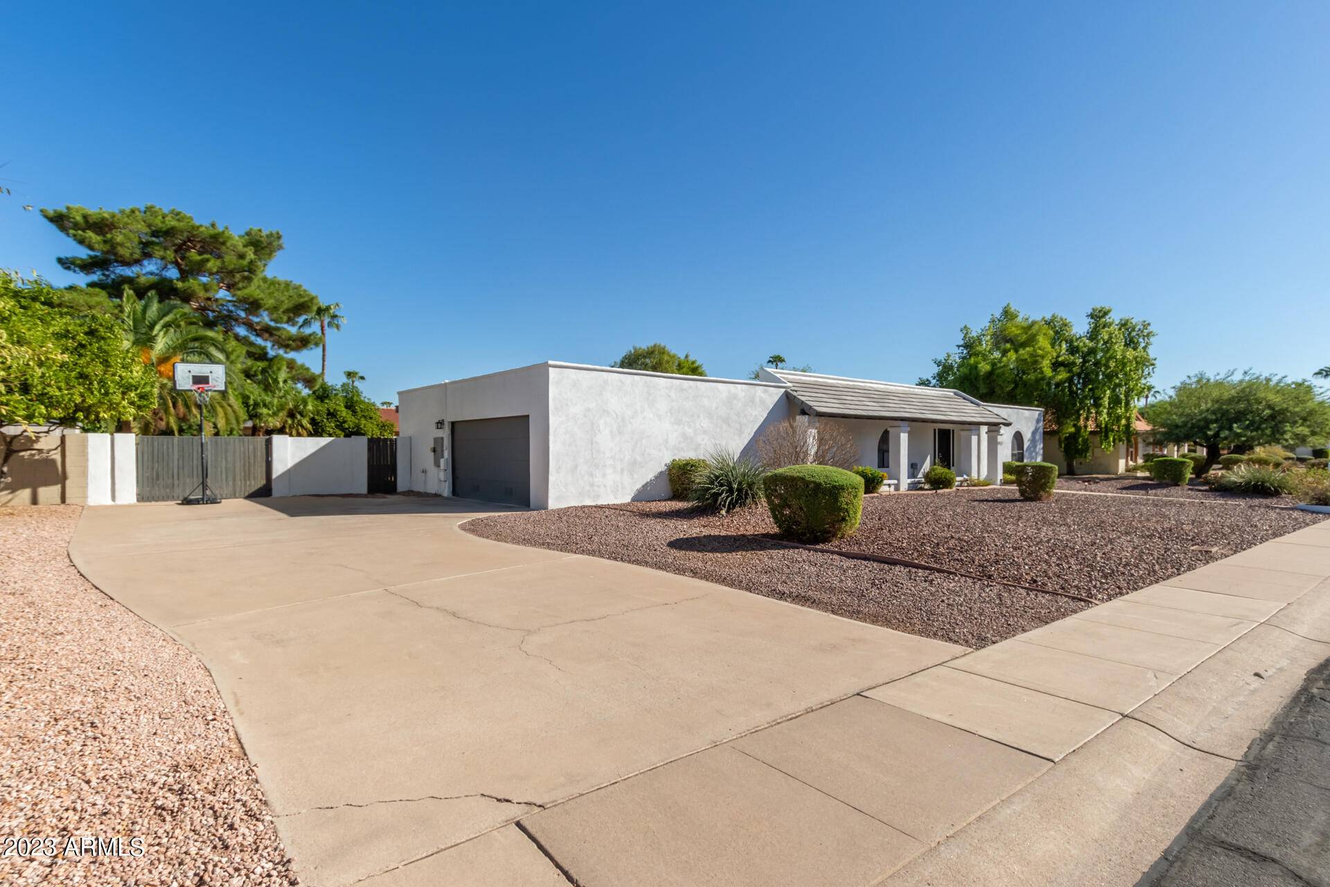 Scottsdale, AZ 85254,5922 E PRESIDIO Road