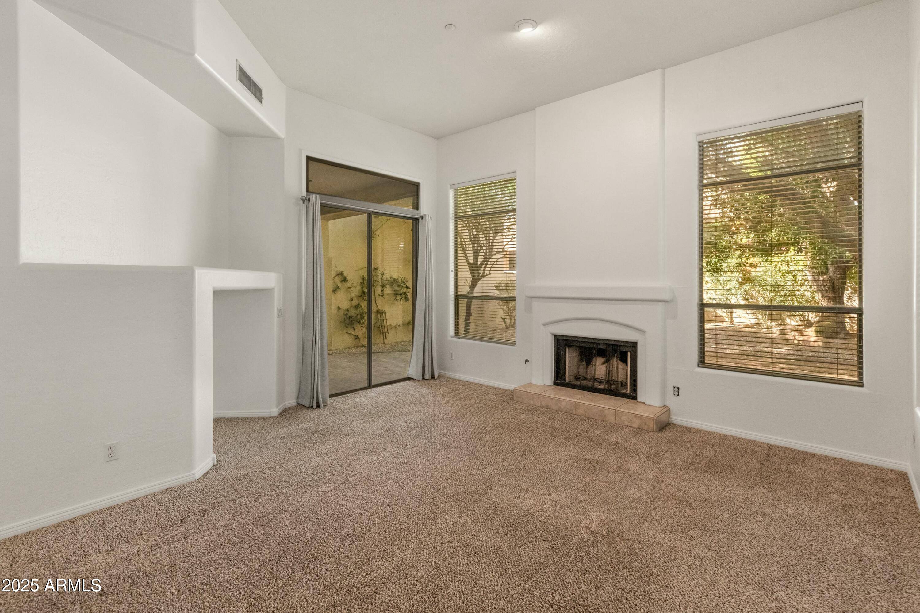 Scottsdale, AZ 85258,7310 E WOODSAGE Lane