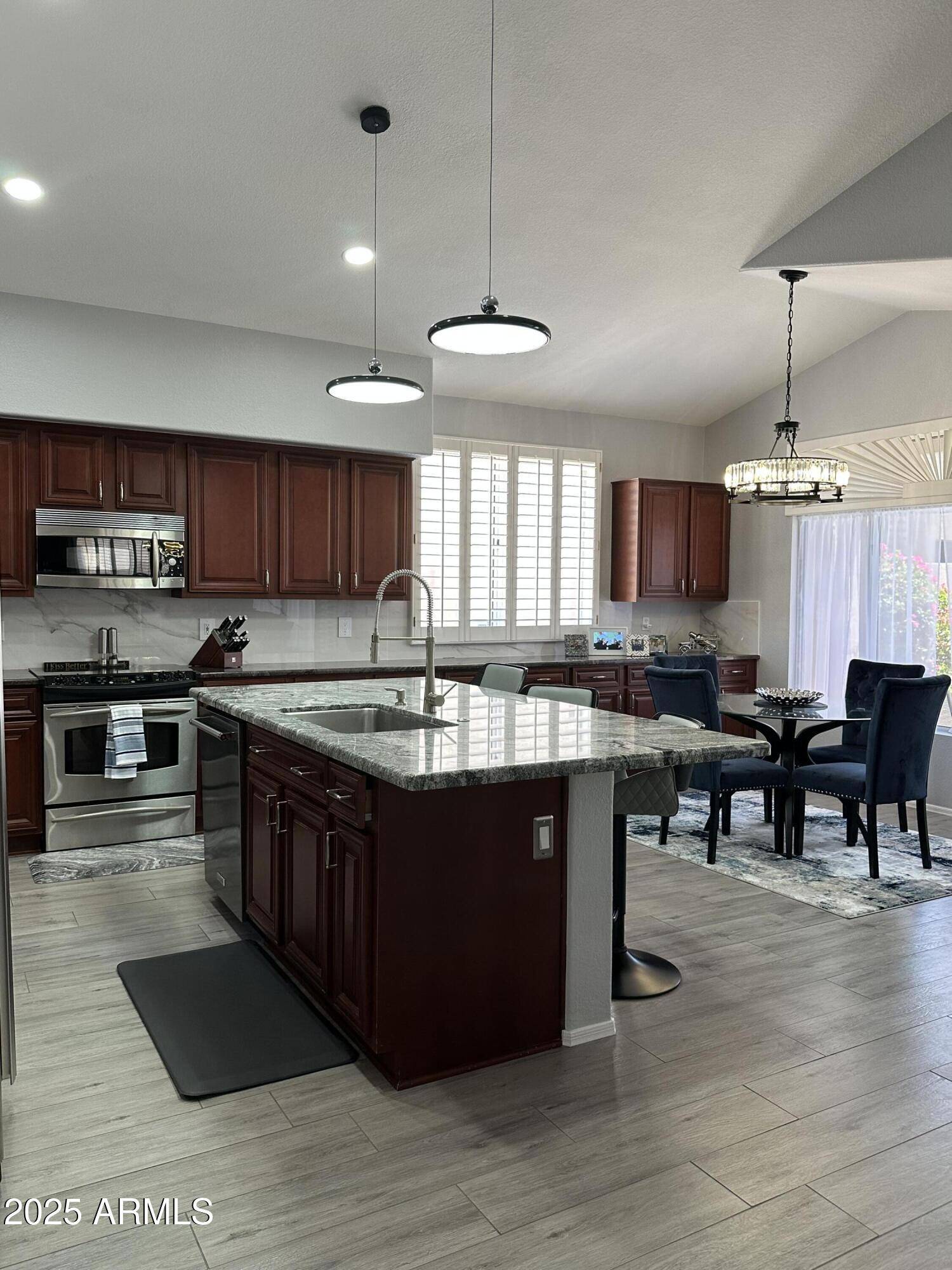 Phoenix, AZ 85044,14039 S 33RD Way