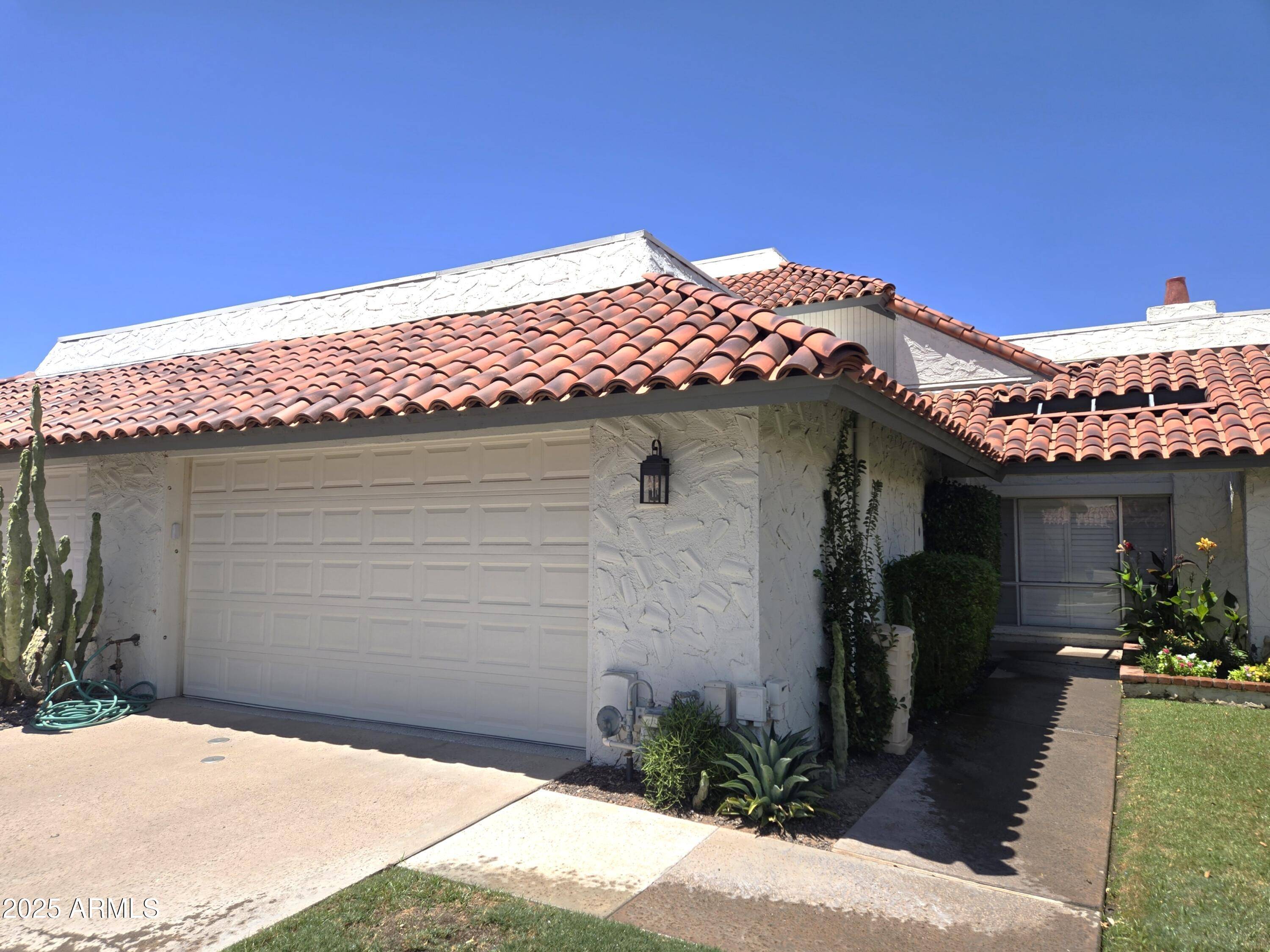 Paradise Valley, AZ 85253,5832 N Scottsdale Road