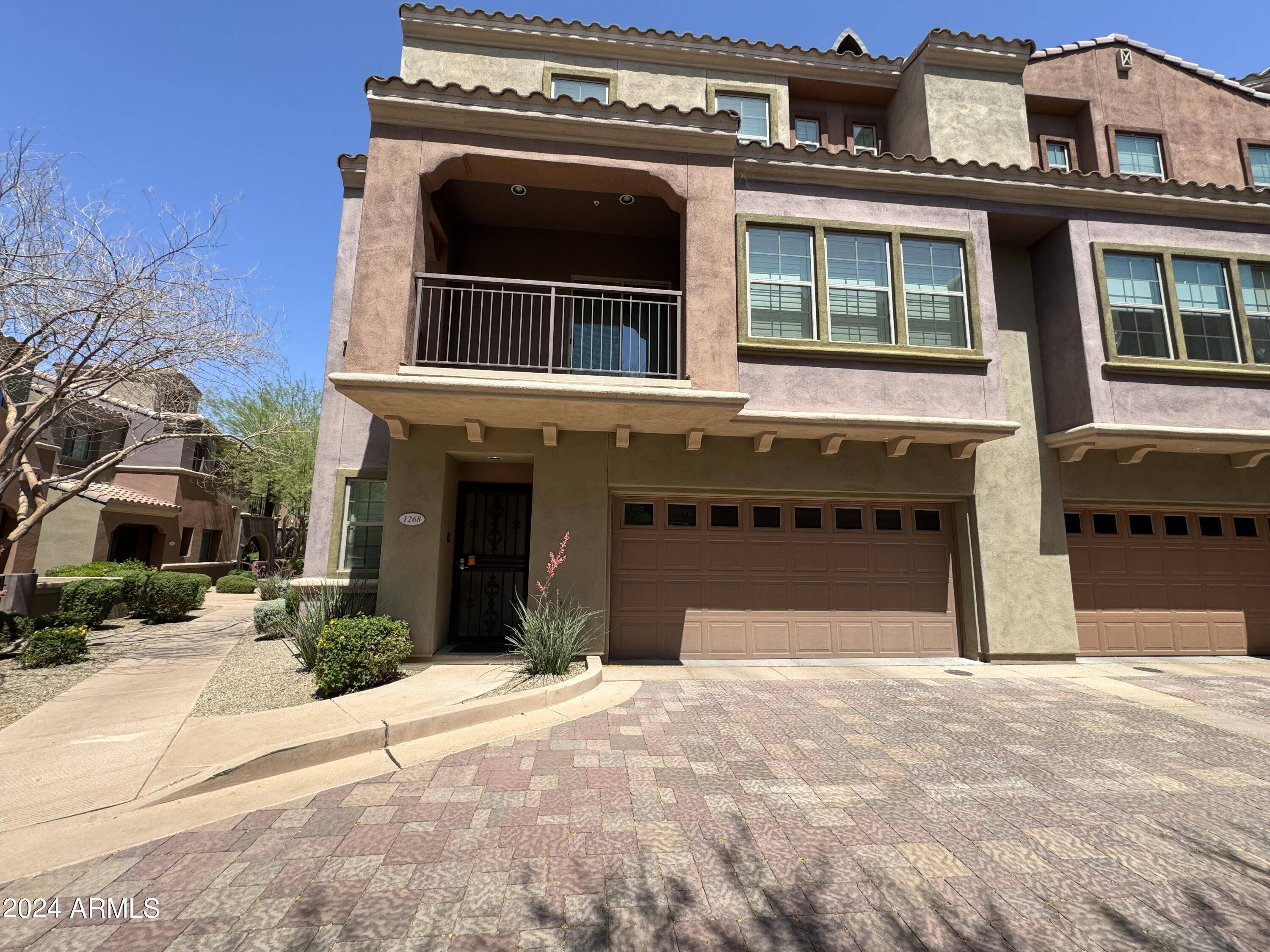 Phoenix, AZ 85050,3935 E ROUGH RIDER Road #1268