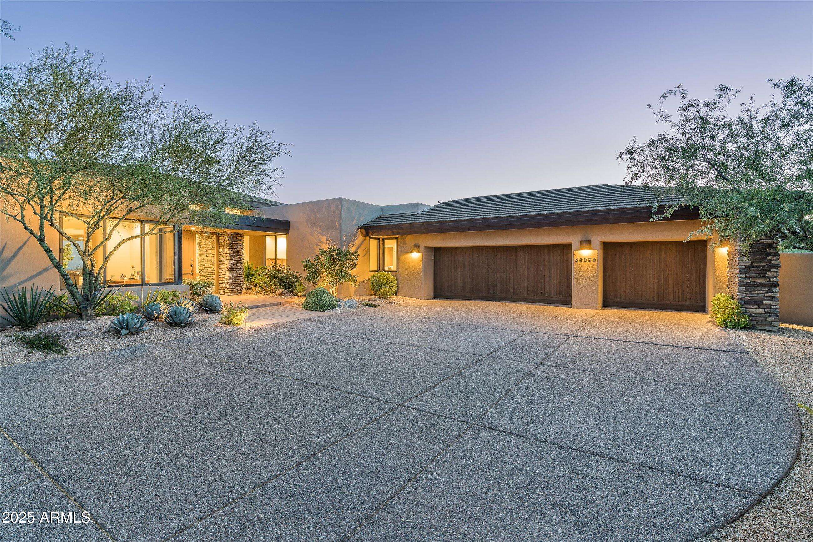 Scottsdale, AZ 85262,39089 N 102ND Way