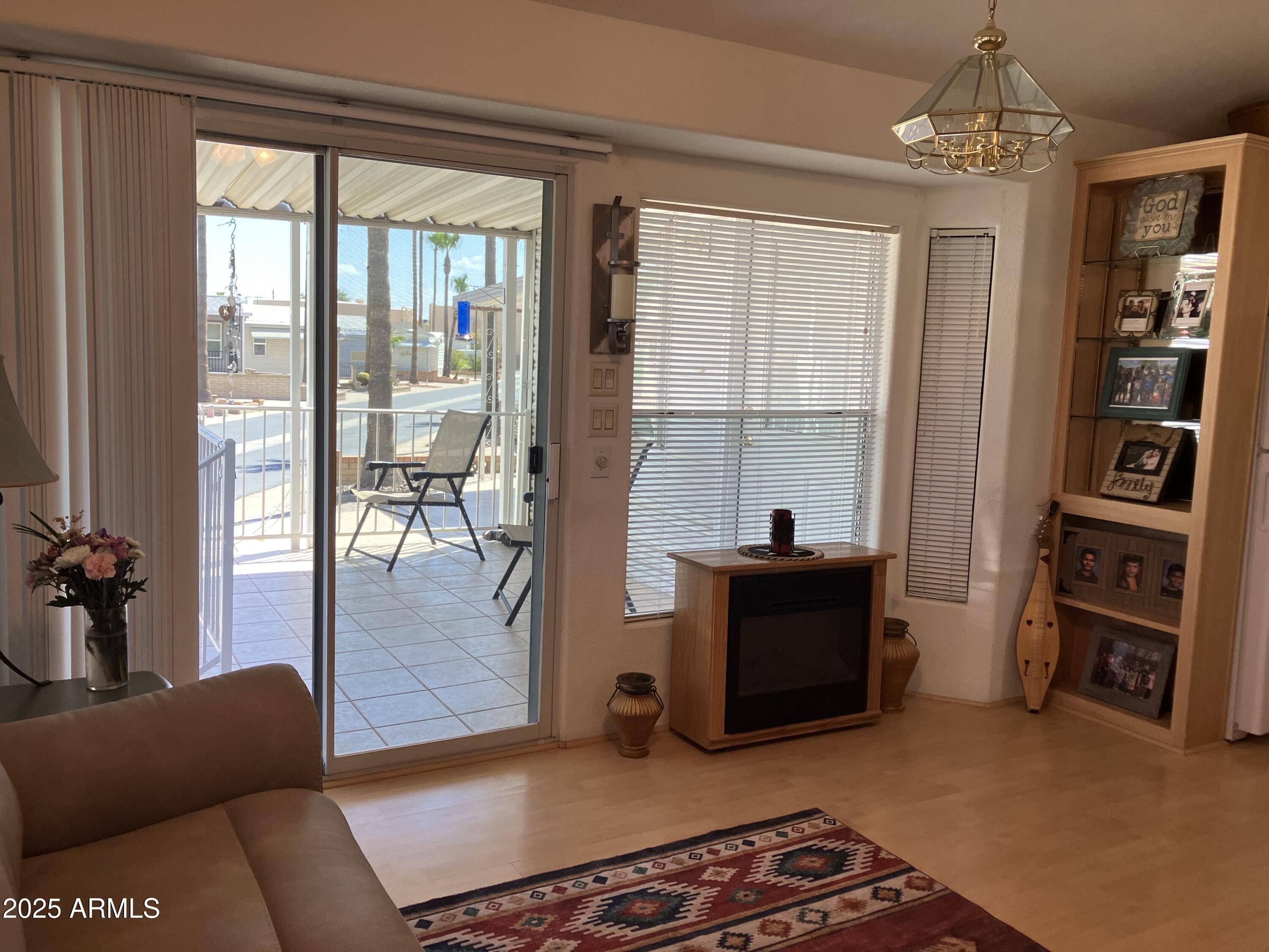 Apache Junction, AZ 85119,2113 S CHEROKEE Drive