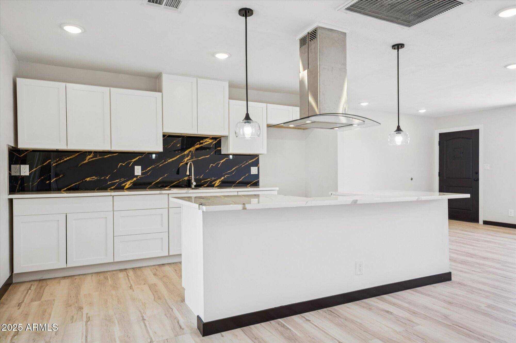 Phoenix, AZ 85051,8641 N 37TH Avenue