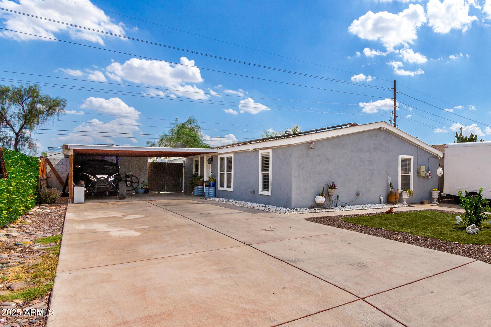 Phoenix, AZ 85022,33 E LIBBY Street