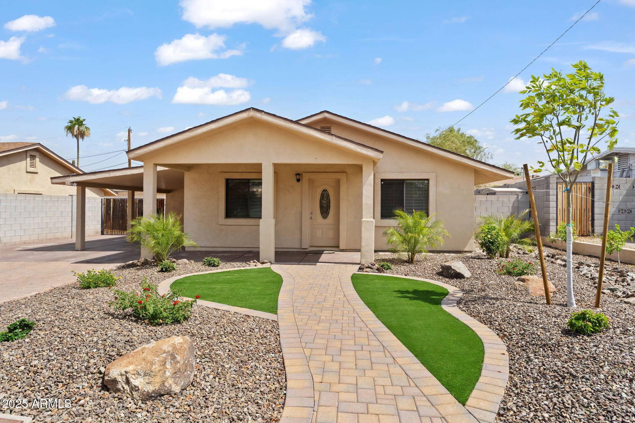 Phoenix, AZ 85022,744 E Meadow Lane