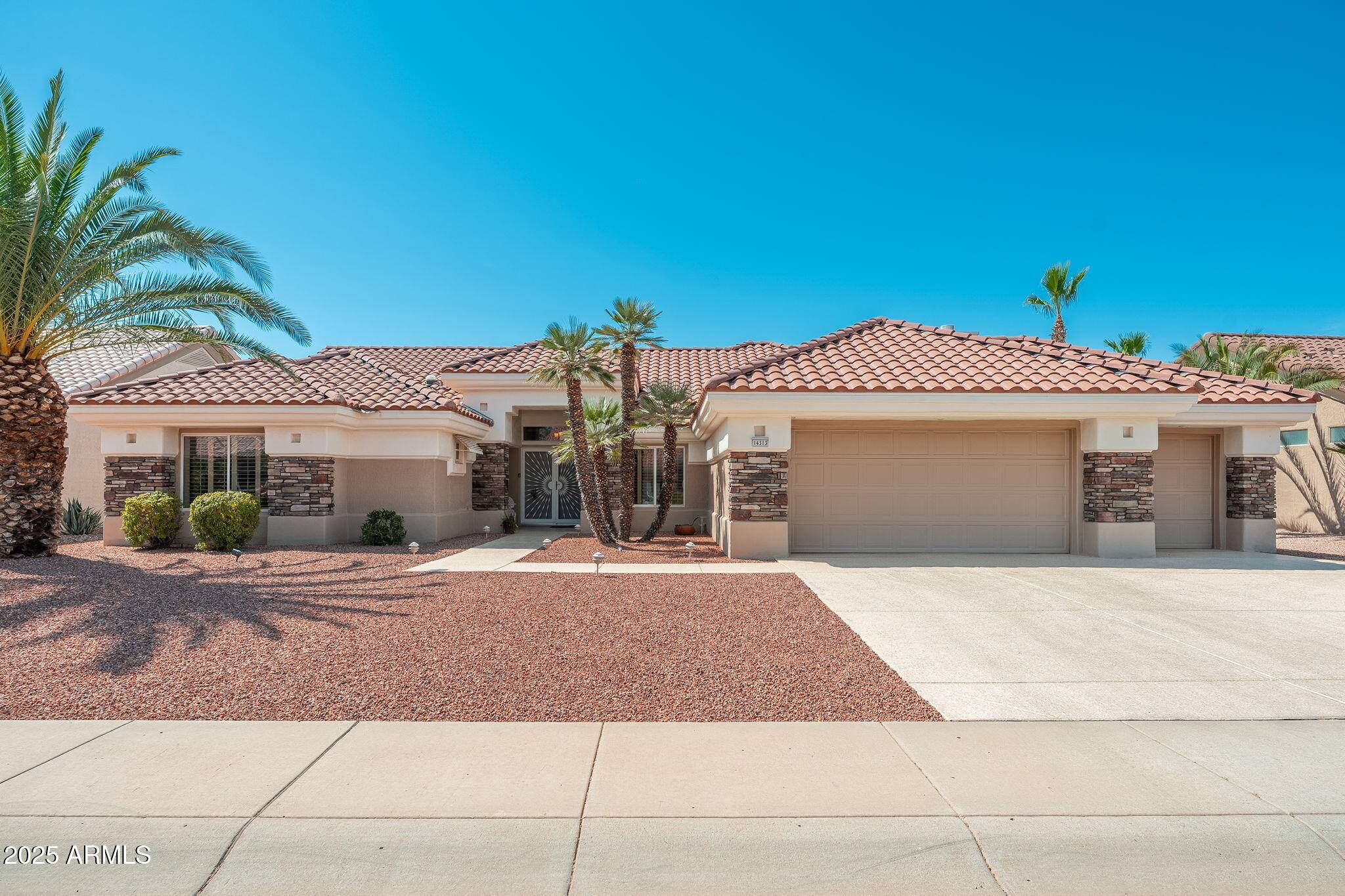 Sun City West, AZ 85375,14313 W ROBERTSON Drive