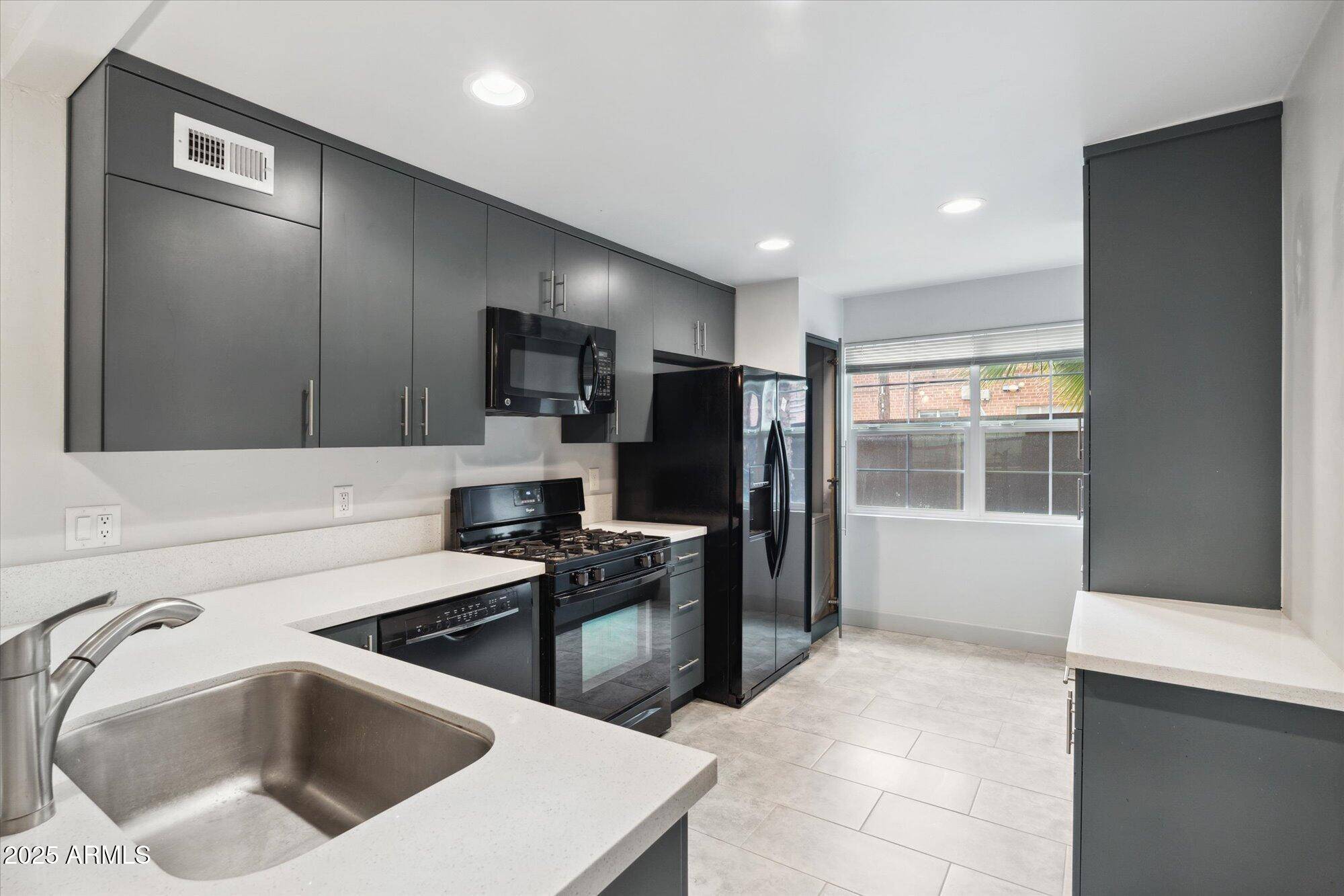 Phoenix, AZ 85015,3641 N 15TH Avenue