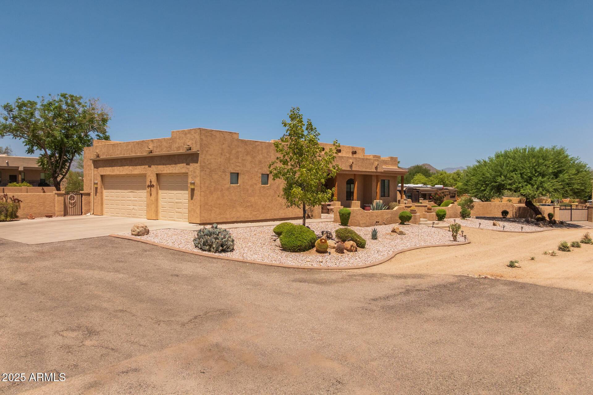 Phoenix, AZ 85086,1324 W LAVITT Lane