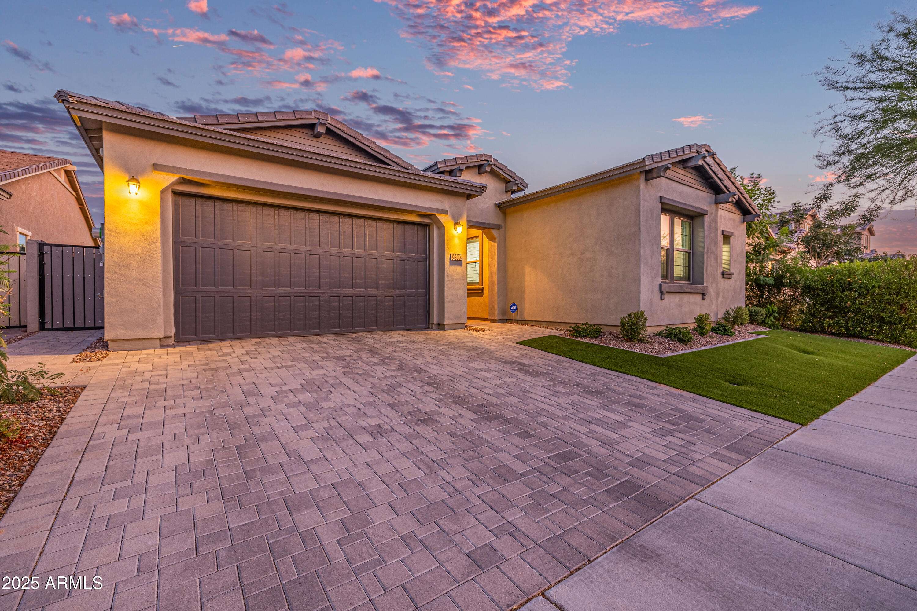 Mesa, AZ 85212,9809 E STROBE Avenue