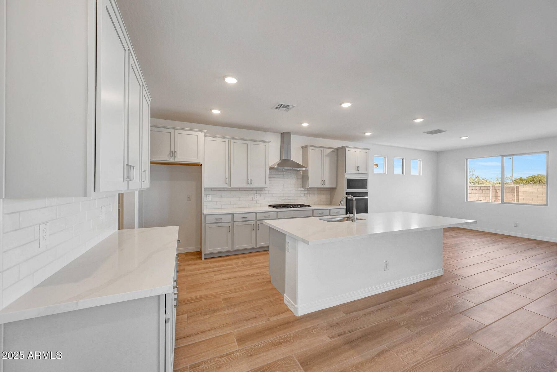 Surprise, AZ 85387,28886 N 174th Lane