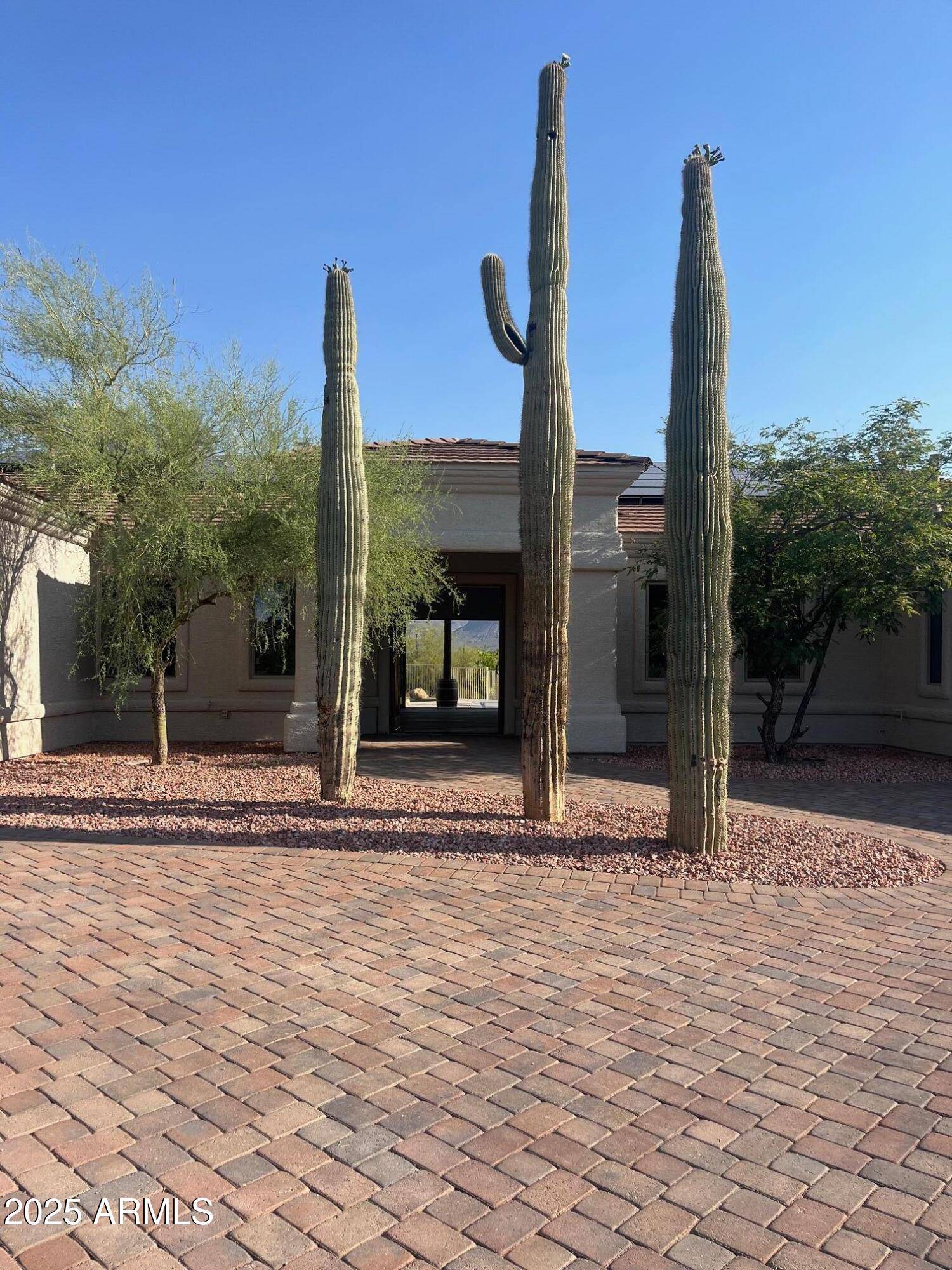 Cave Creek, AZ 85331,6058 E skyline Drive