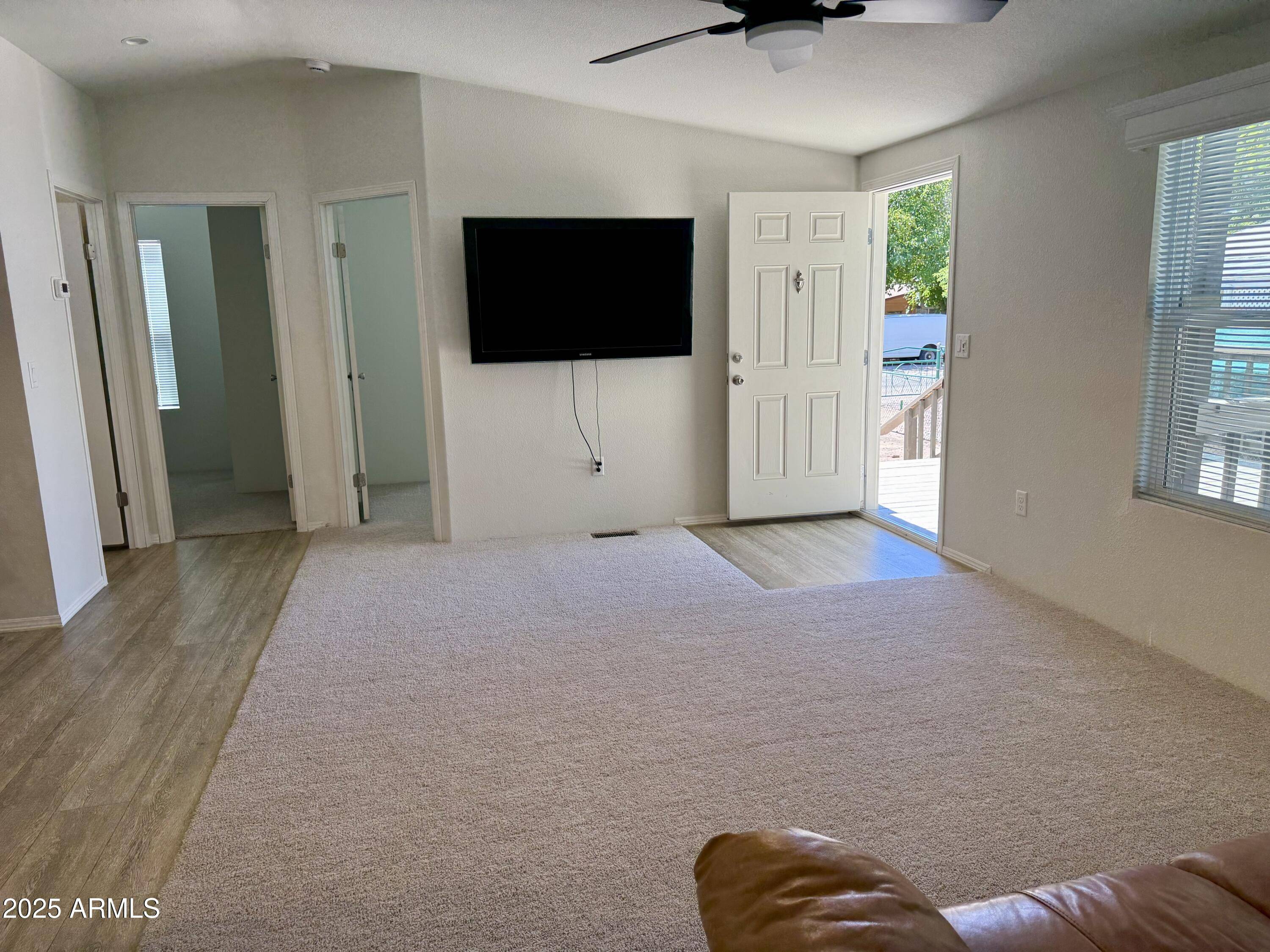 Black Canyon City, AZ 85324,19370 E ABBOTT Street