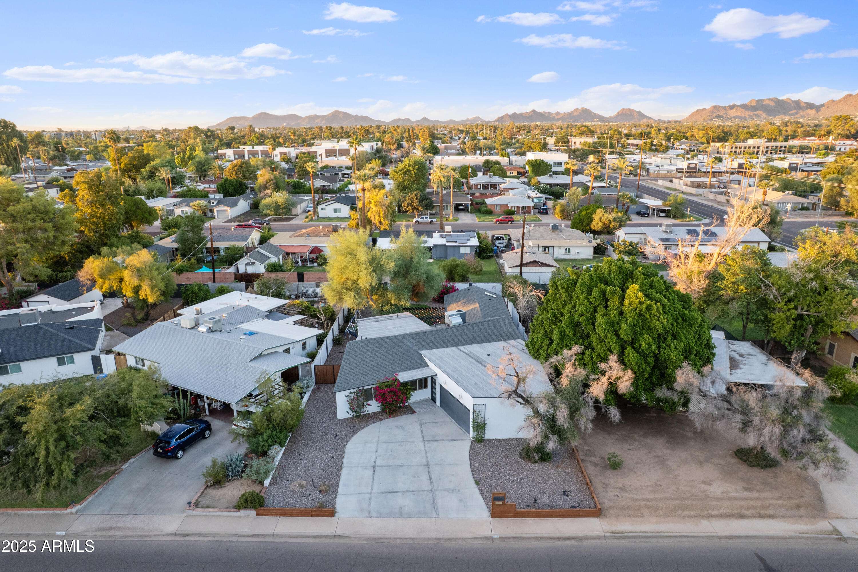 Phoenix, AZ 85014,1134 E COLTER Street