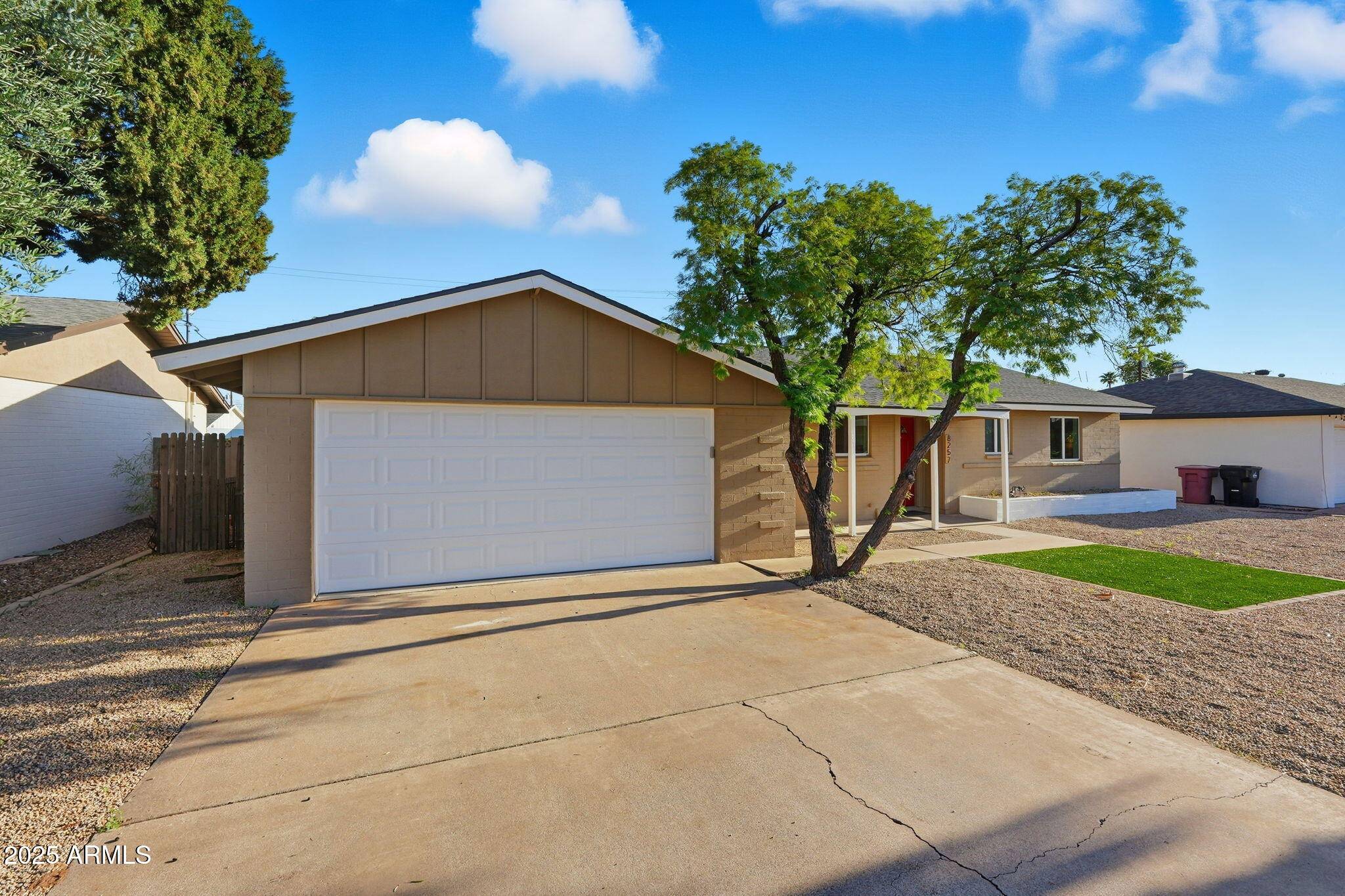 Scottsdale, AZ 85257,8257 E CYPRESS Street