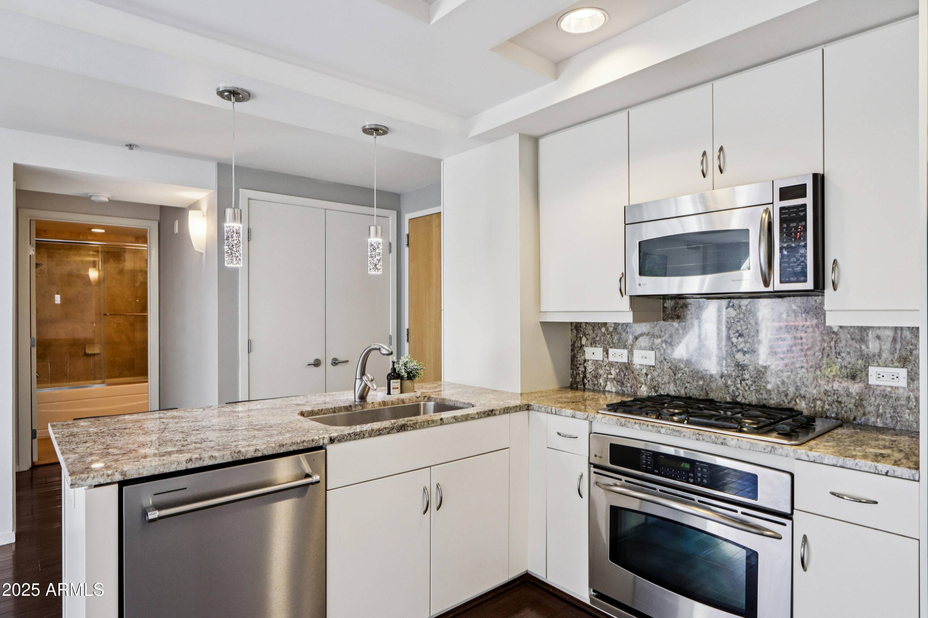 Scottsdale, AZ 85251,7147 E RANCHO VISTA Drive #5003