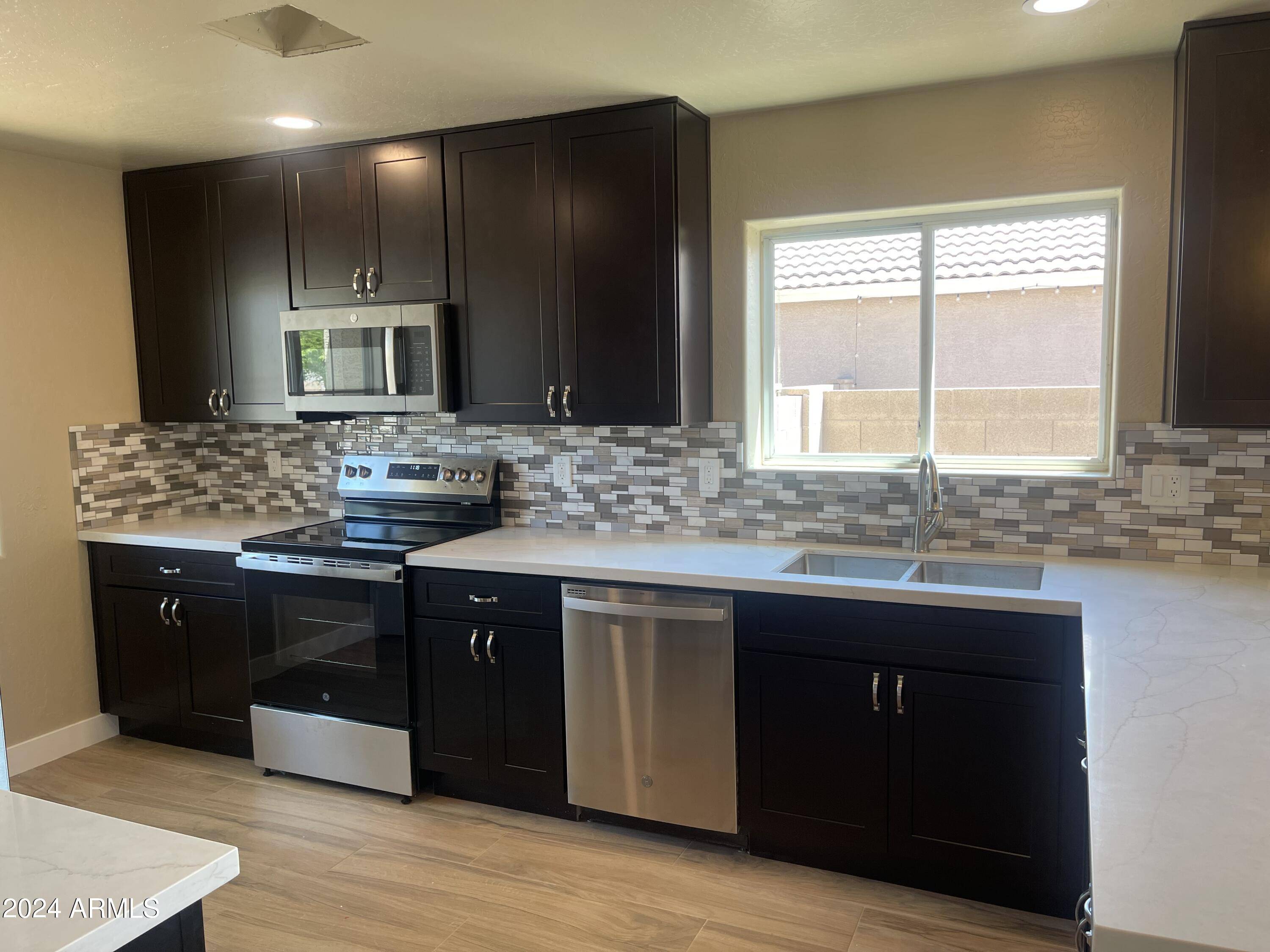 Surprise, AZ 85379,15433 W MERCER Lane