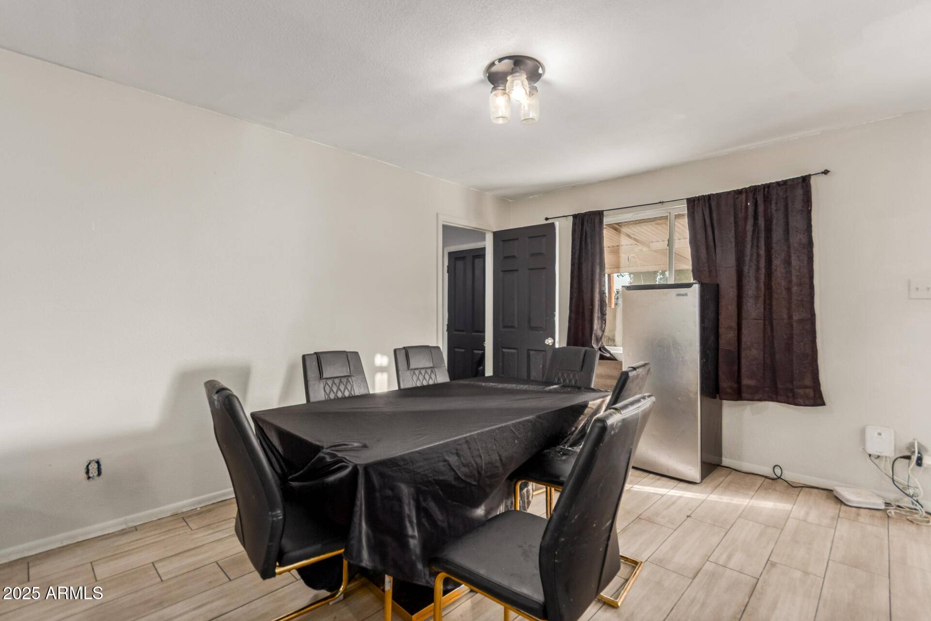 Phoenix, AZ 85031,4727 W OSBORN Road