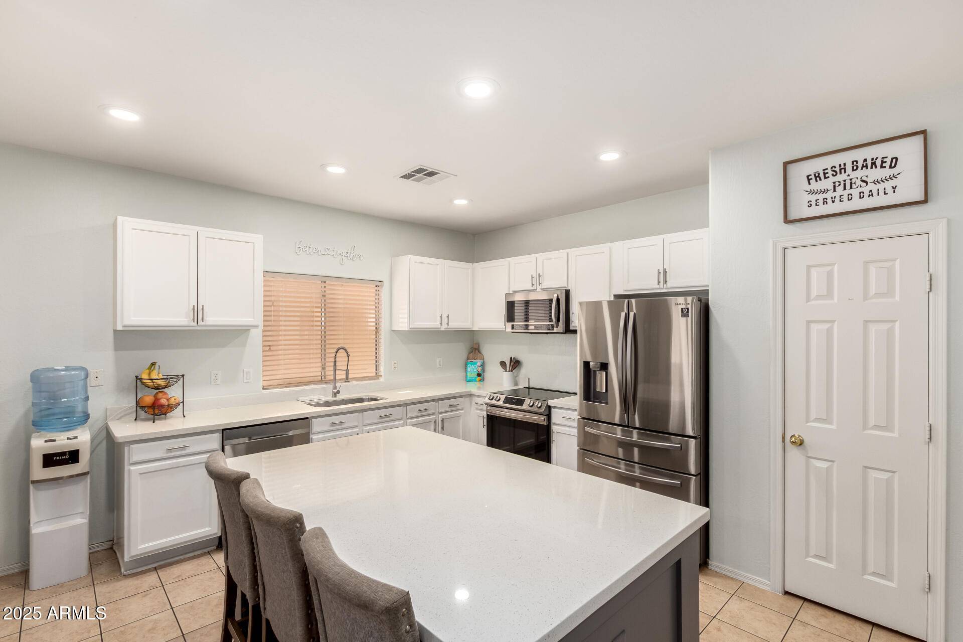 Phoenix, AZ 85043,1909 S 80TH Avenue