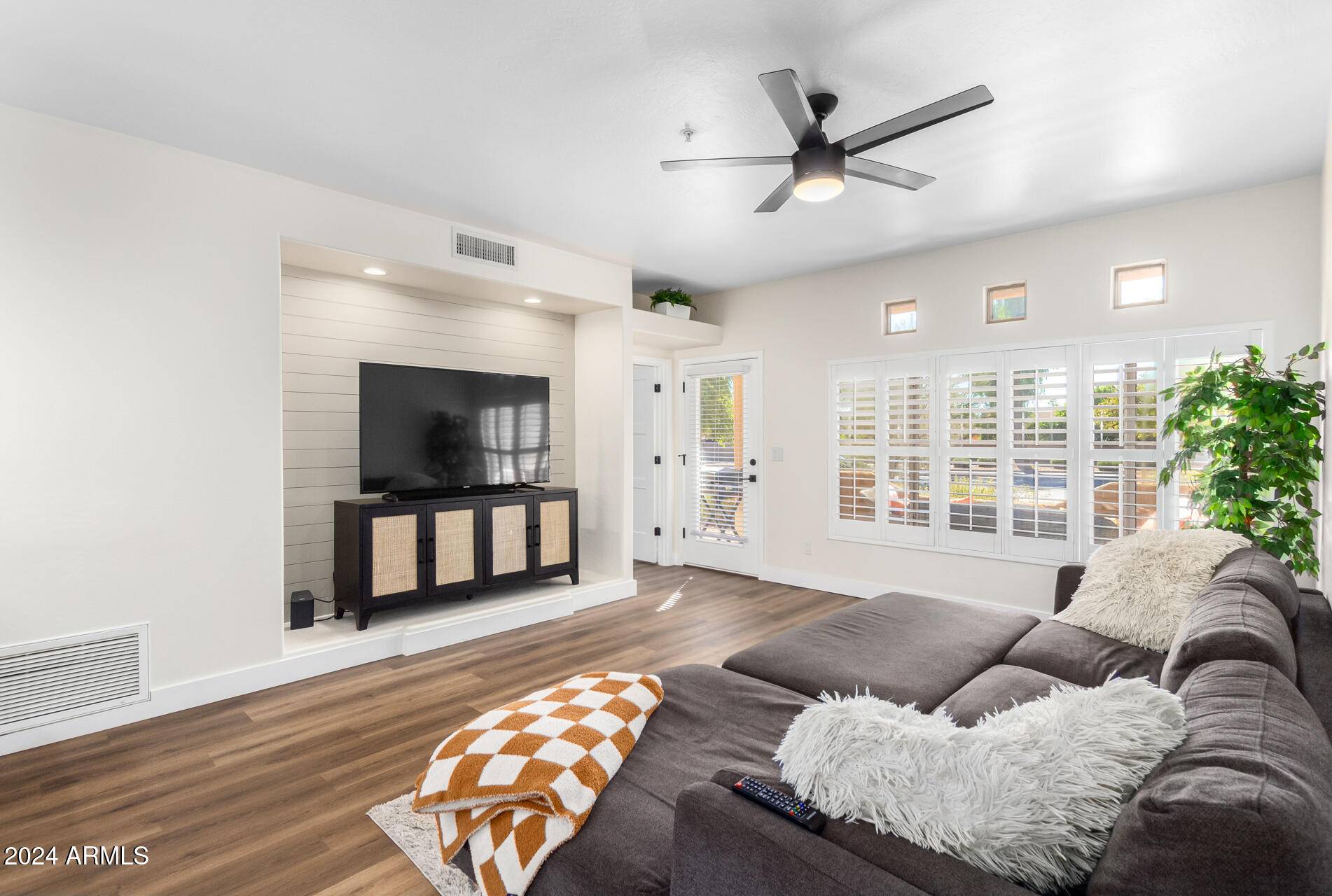 Scottsdale, AZ 85260,9100 E RAINTREE Drive #144