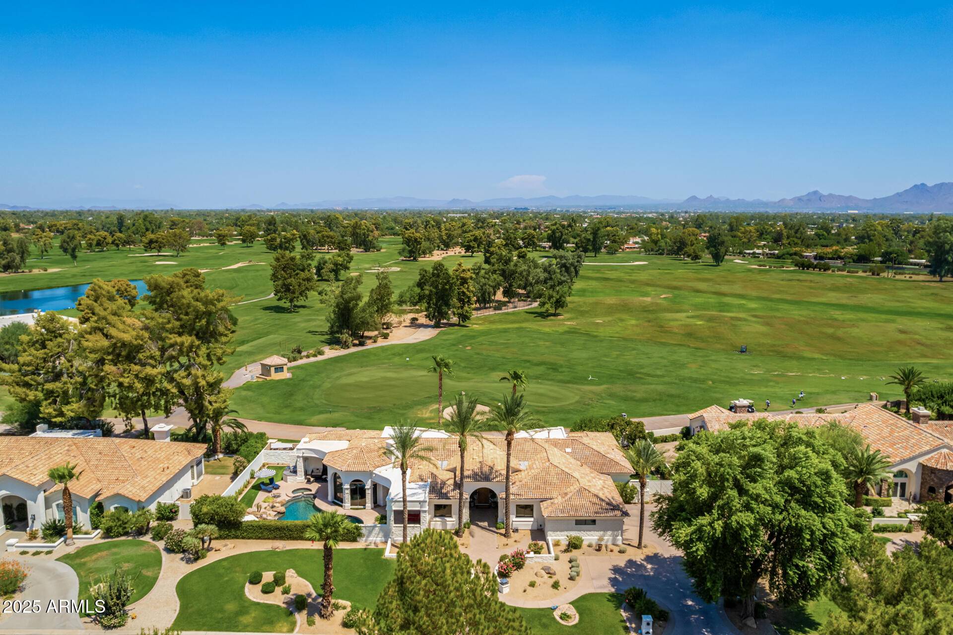 Paradise Valley, AZ 85253,6900 E IRONWOOD Drive