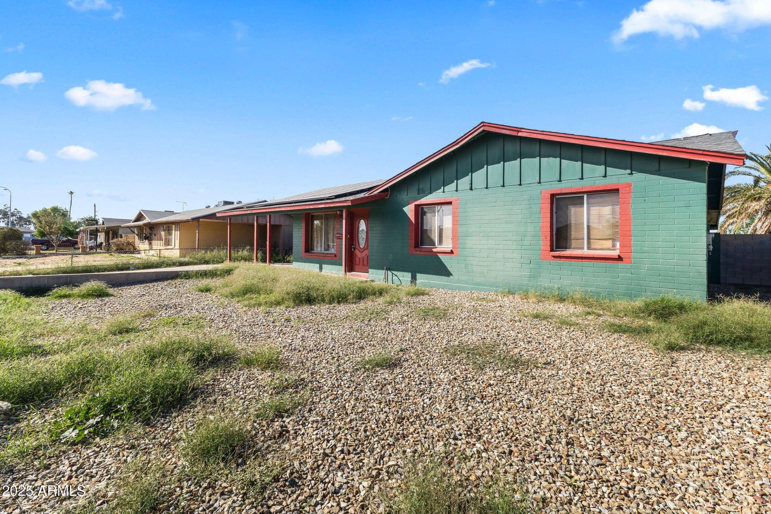 Phoenix, AZ 85033,6402 W AVALON Drive