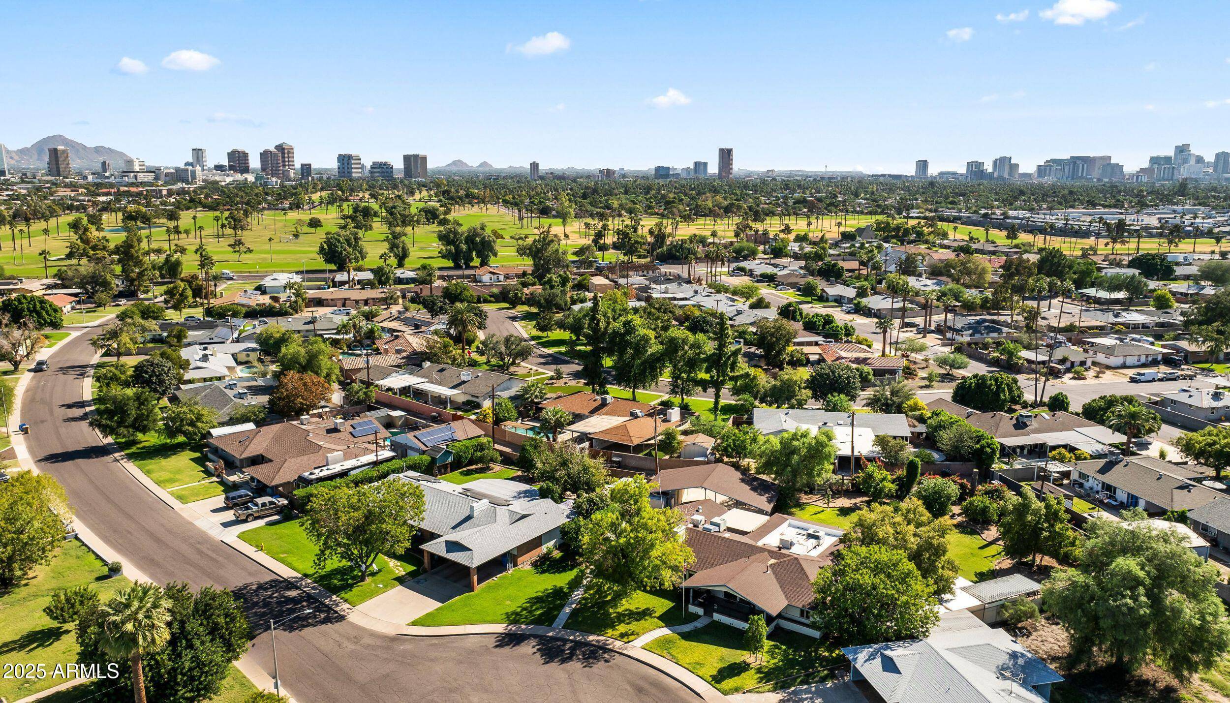 Phoenix, AZ 85009,2047 W CAMBRIDGE Avenue