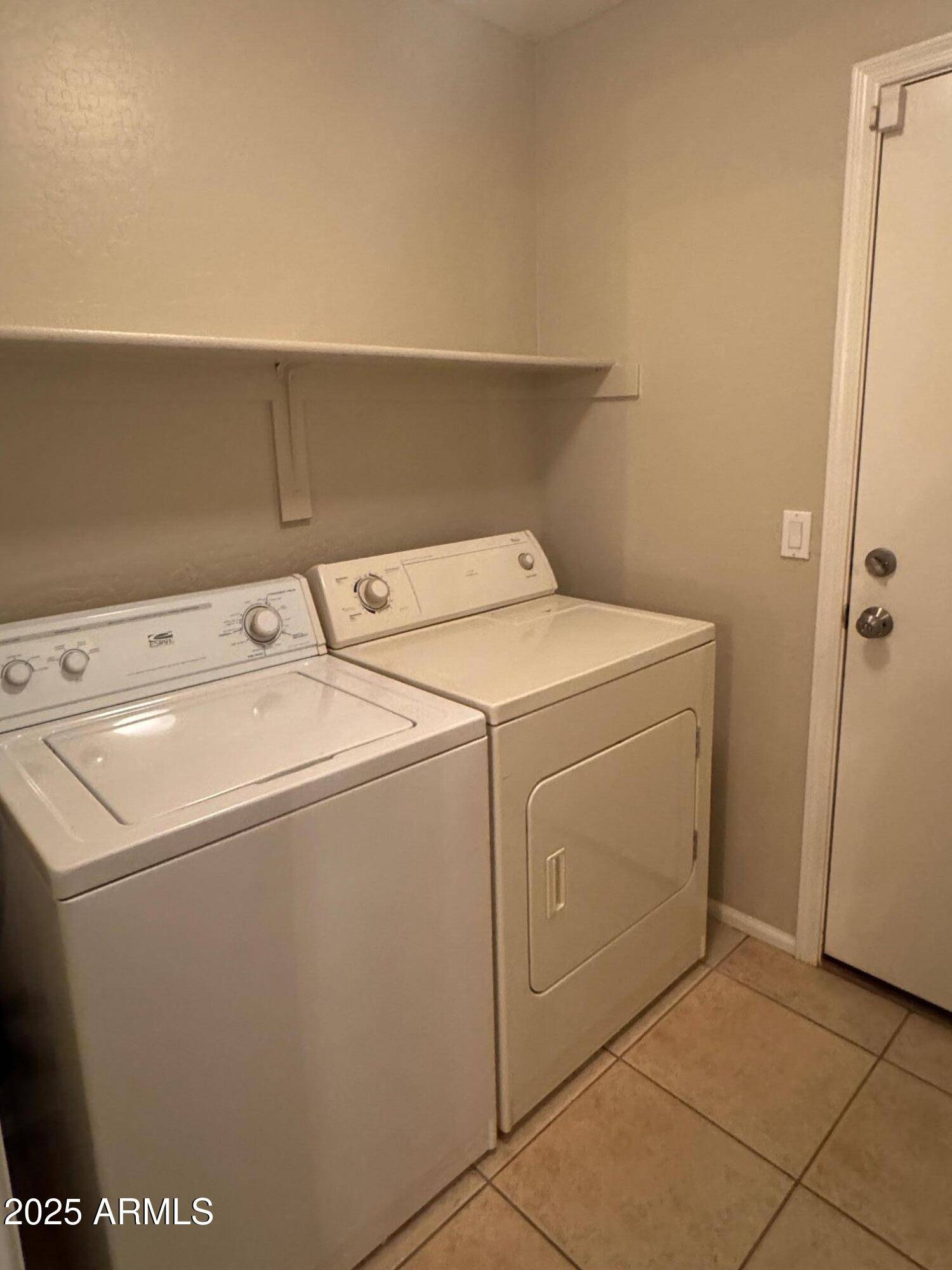 San Tan Valley, AZ 85144,2191 W GOLDMINE MOUNTAIN Drive