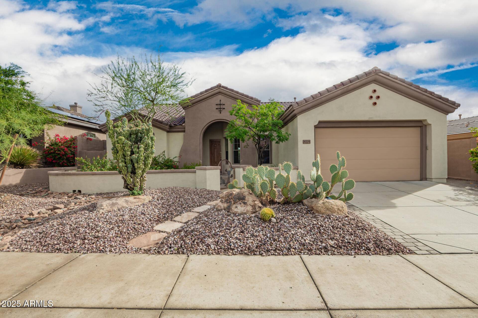 Anthem, AZ 85086,41819 N IRON HORSE Court