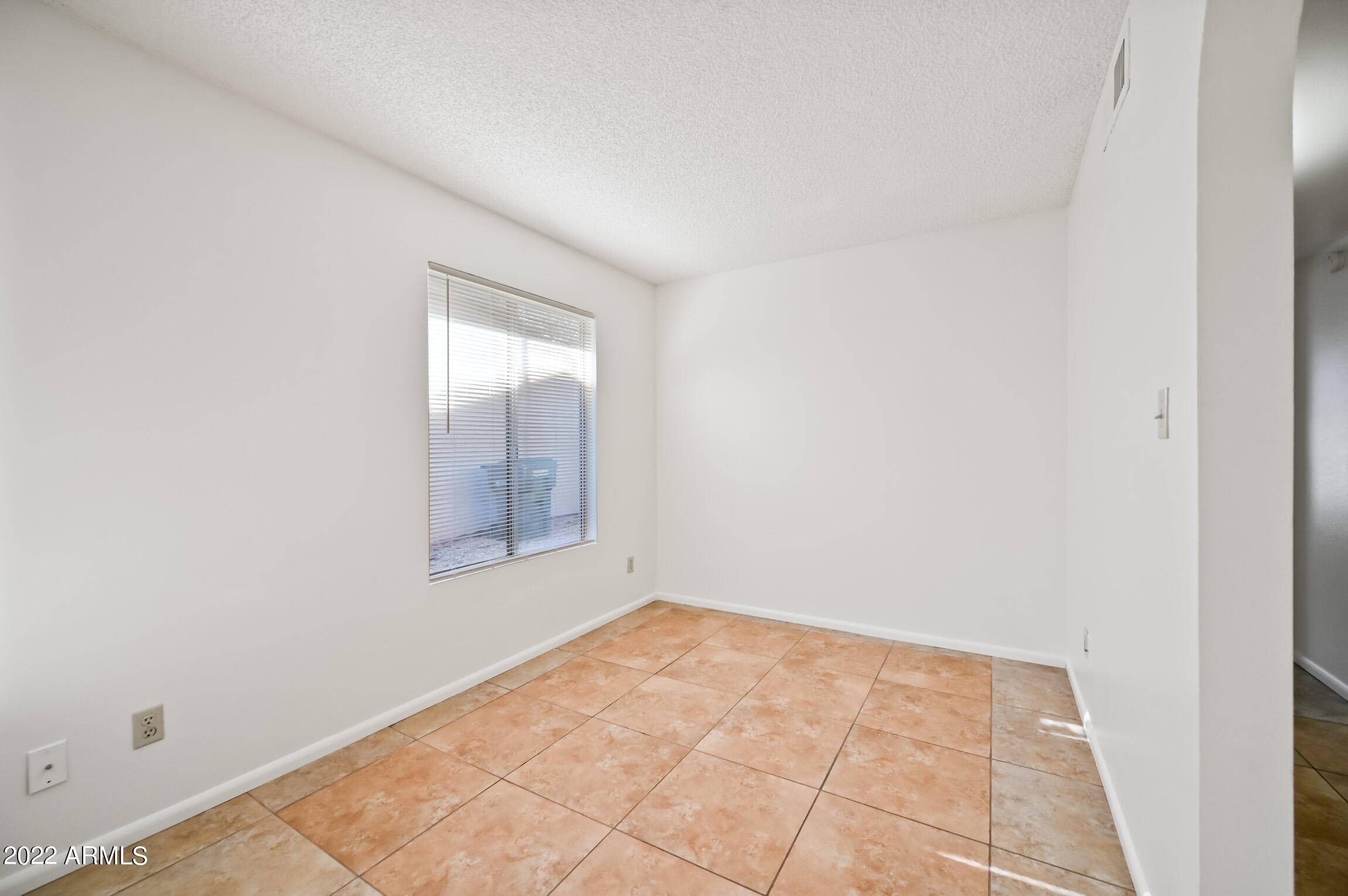 Phoenix, AZ 85023,2602 W WINCHCOMB Drive