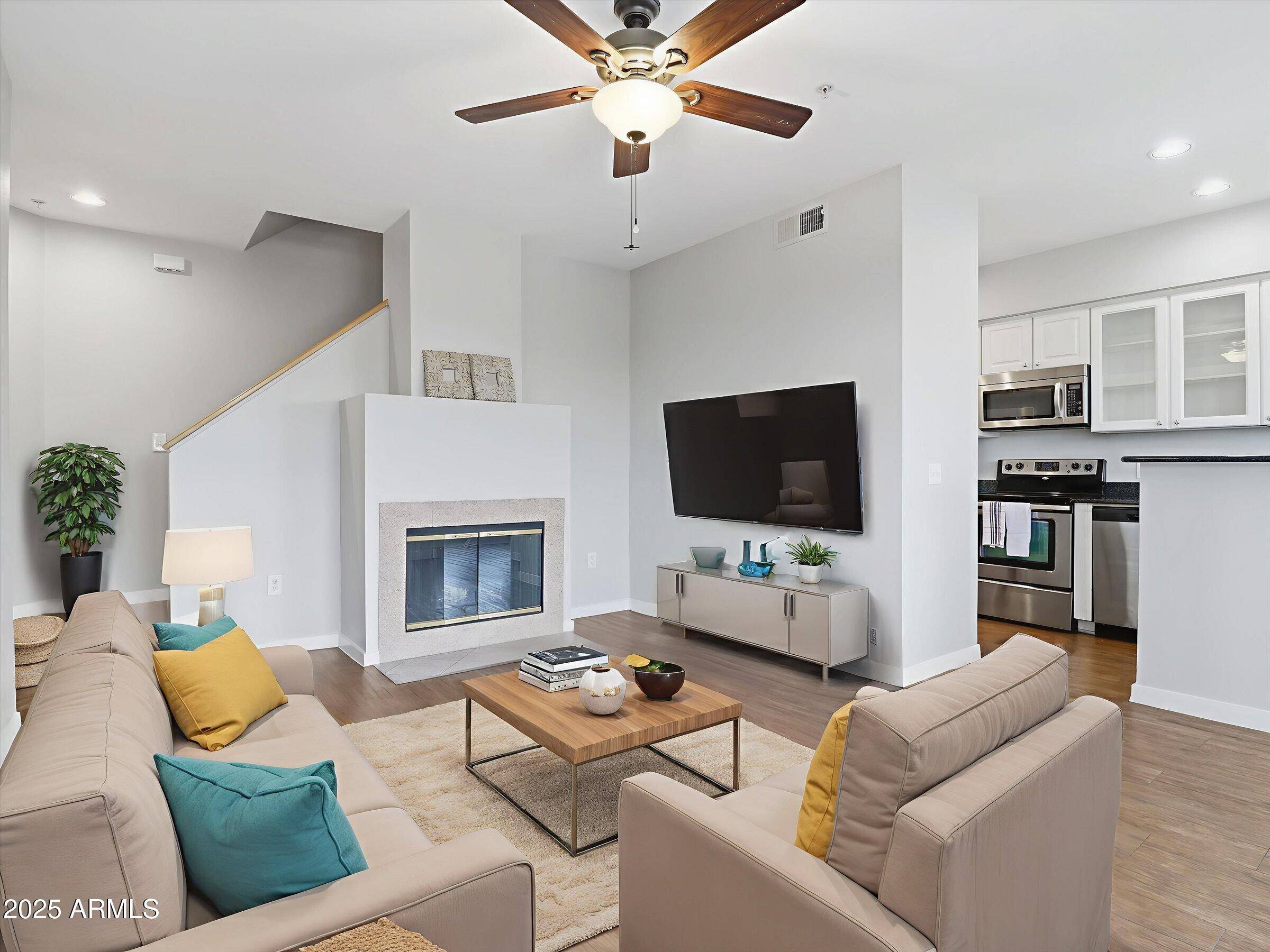 Phoenix, AZ 85013,3633 N 3RD Avenue #2084