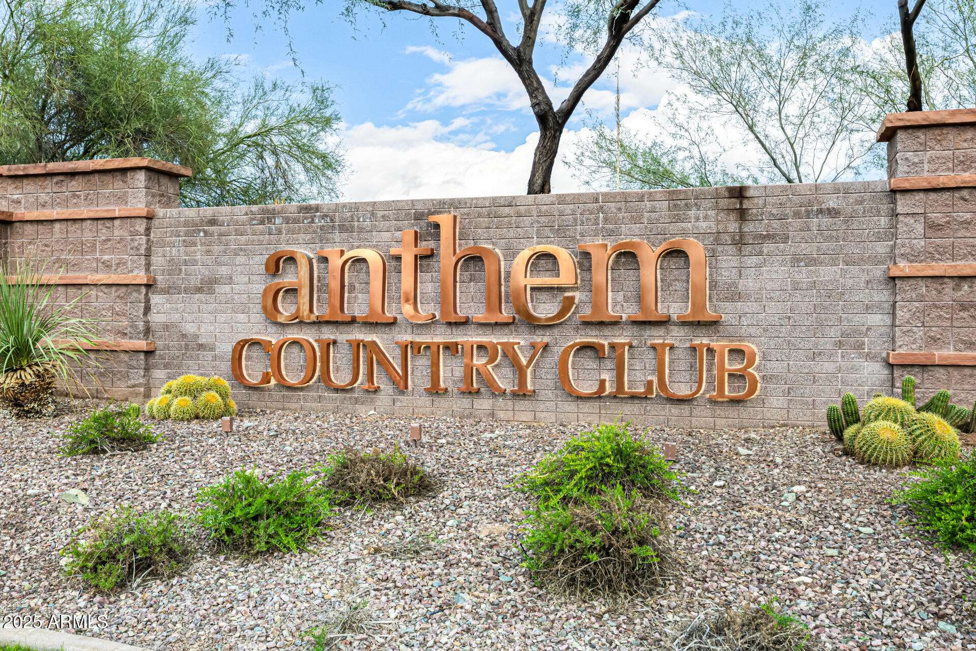 Phoenix, AZ 85086,41907 N SPY GLASS Drive