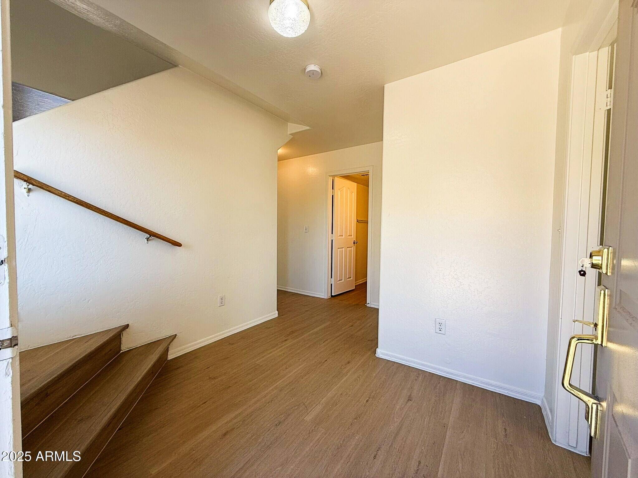 Glendale, AZ 85307,10434 W OREGON Avenue