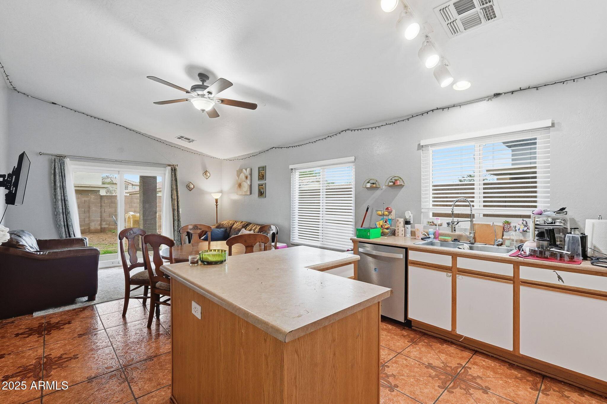 El Mirage, AZ 85335,11932 W COLUMBINE Drive