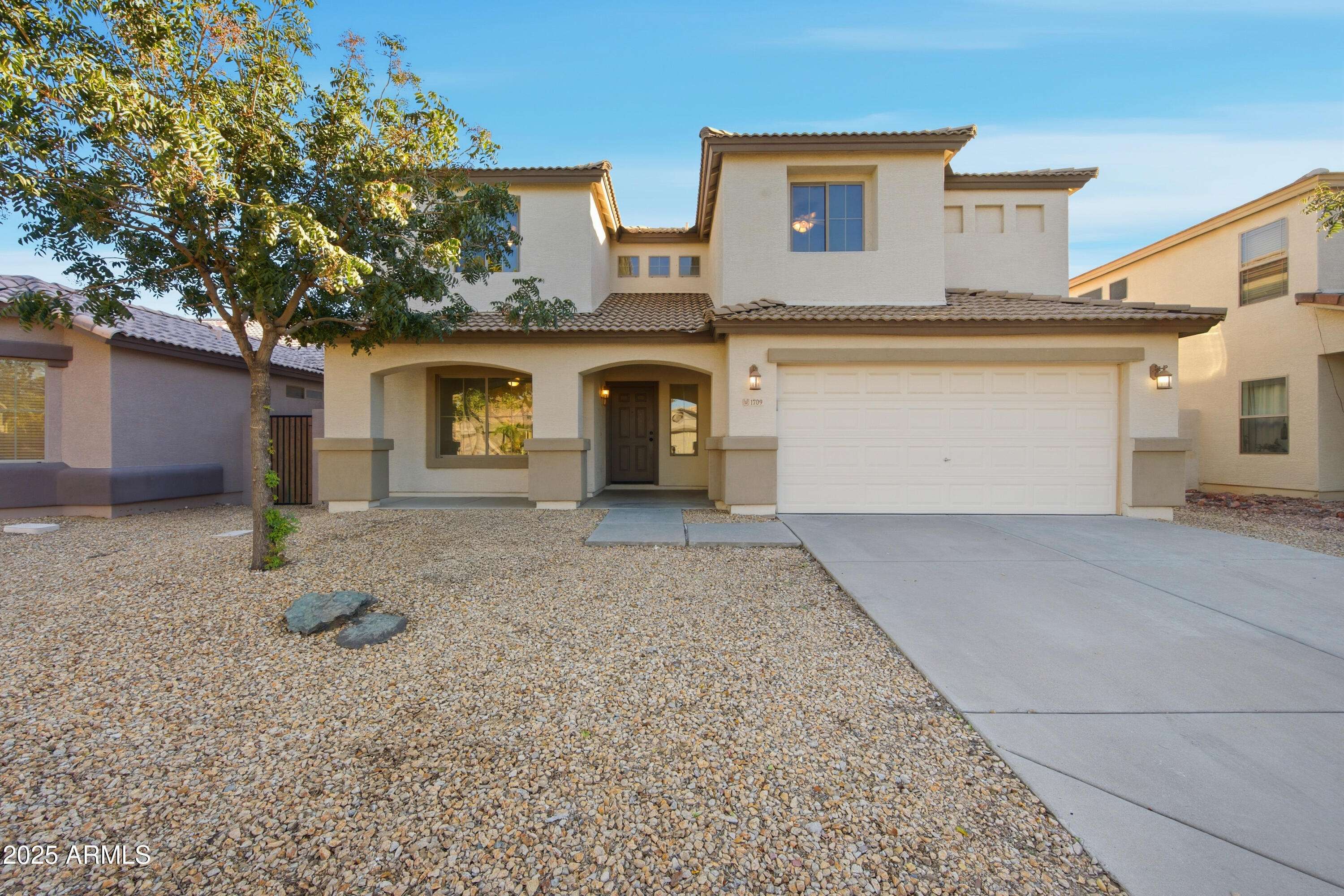 Phoenix, AZ 85042,1709 E Beverly Road