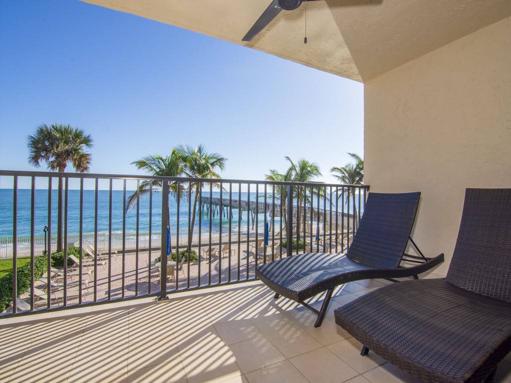 Vero Beach, FL 32963,4800 Highway A1a #209