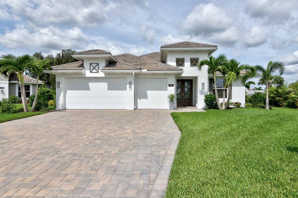 Vero Beach, FL 32966,1025 Camelot WAY