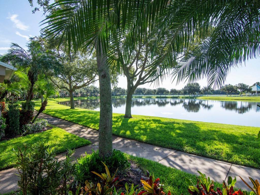 Vero Beach, FL 32966,1690 Pointe West WAY