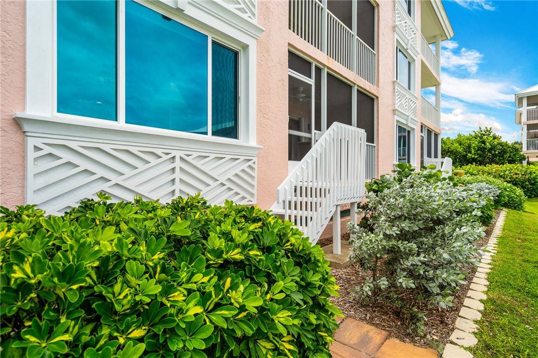 Vero Beach, FL 32963,8830 S Sea Oaks WAY #103