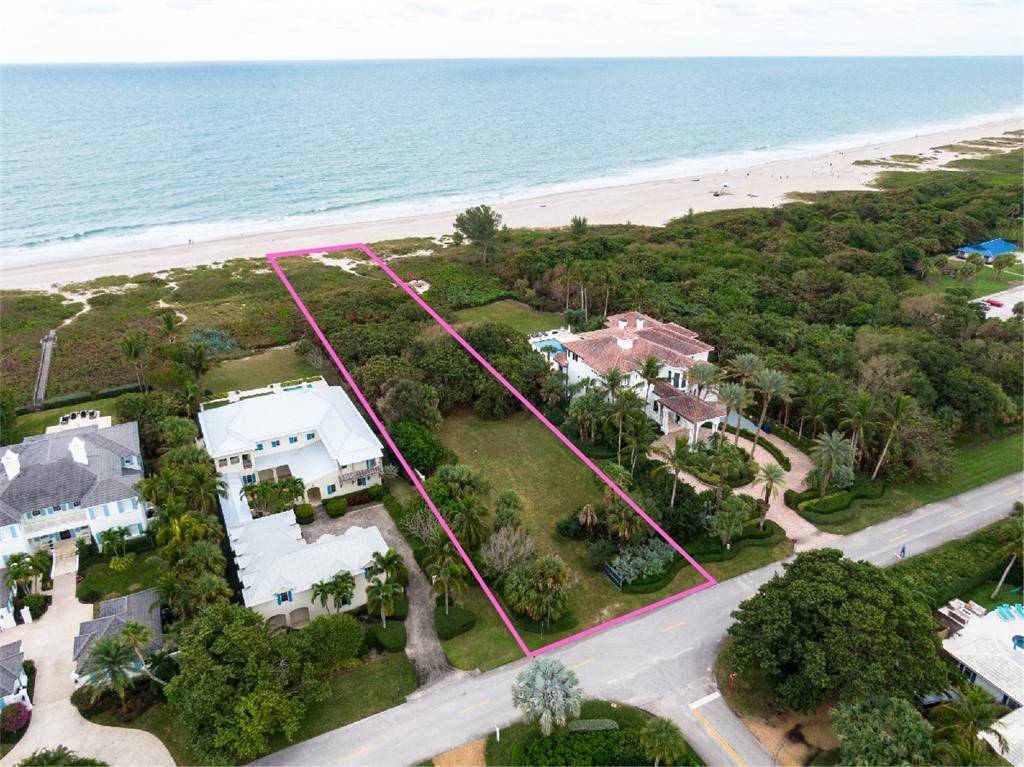 Vero Beach, FL 32963,1746 Ocean DR