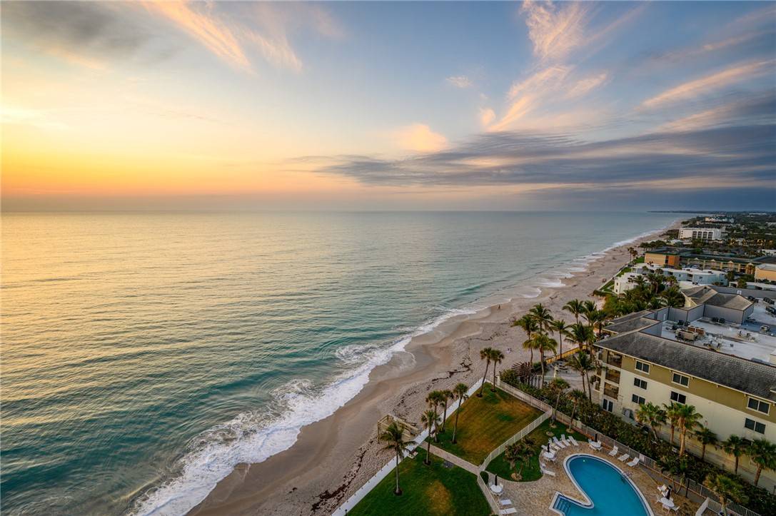 Vero Beach, FL 32963,3554 Ocean DR #PH4N