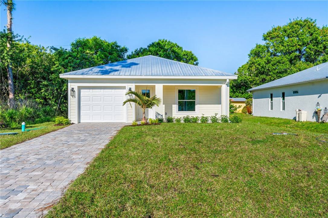 Vero Beach, FL 32962,1285 18th AVE SW
