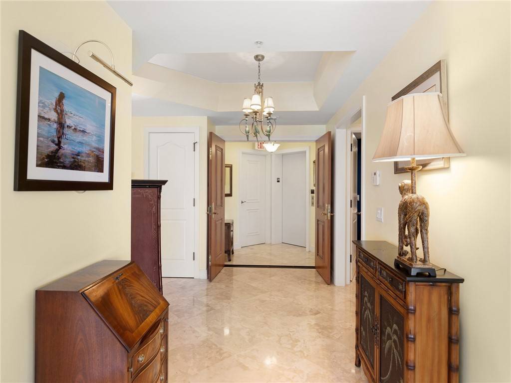 Vero Beach, FL 32963,9049 Somerset Bay LN #202