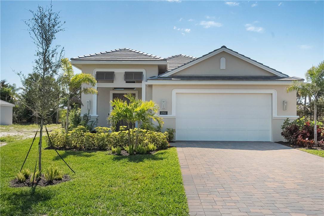 Vero Beach, FL 32967,2151 Falls CIR