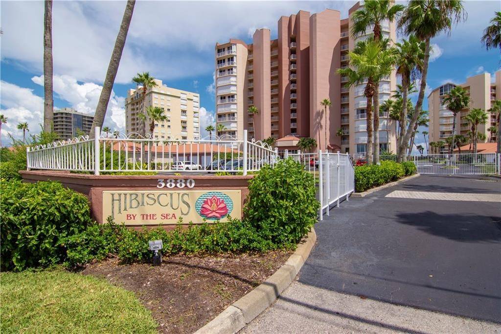 Hutchinson Island, FL 34949,3880 N Highway A1a #1105