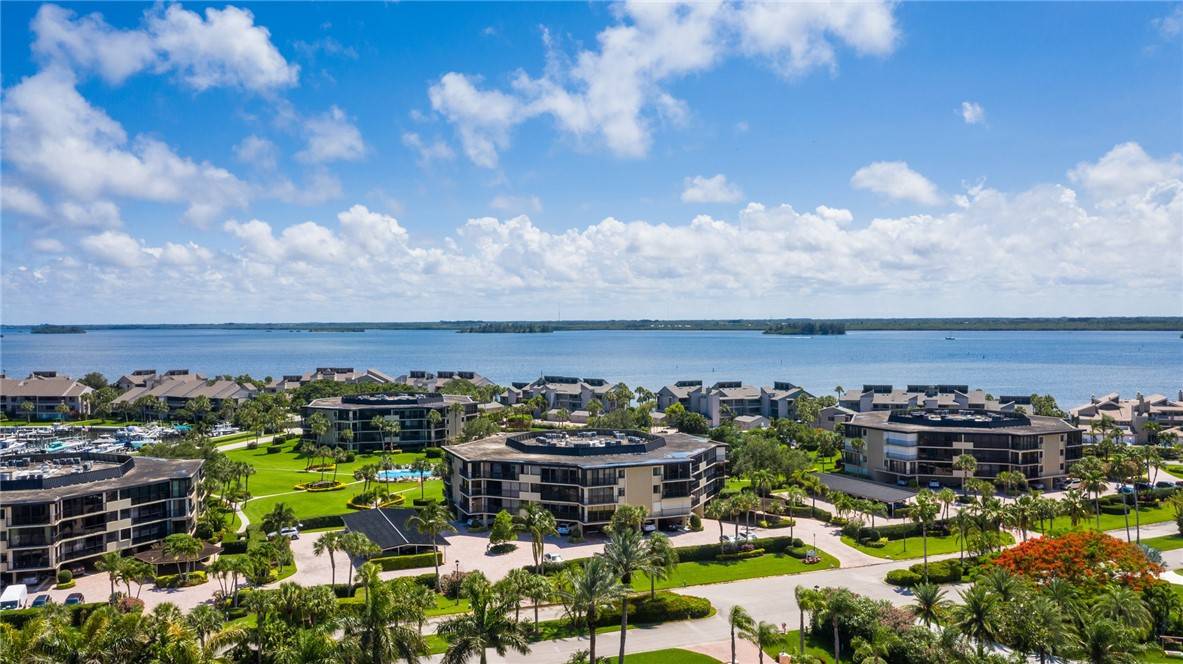 Vero Beach, FL 32963,1815 Mooringline DR #3-H